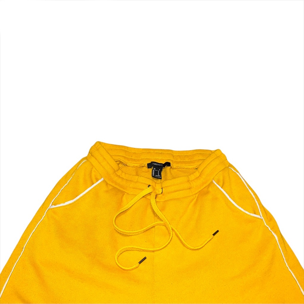 🍌 Yellow Jogger Pants